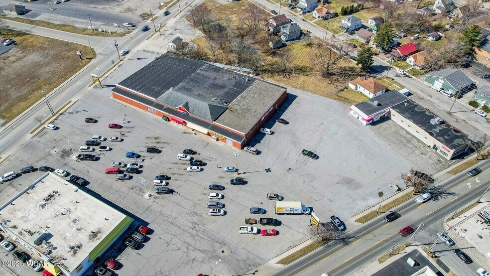 More Photos Of 1330 Bellefontaine Ave, Lima Storefront For Sale