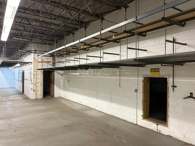 More Photos Of 1325 S Main St, Akron Warehouse For Sale