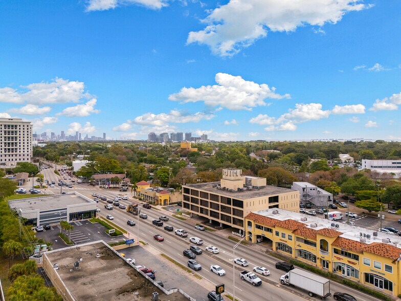 More Photos Of 420 S Dixie Hwy, Coral Gables Loft Creative Space For Sale