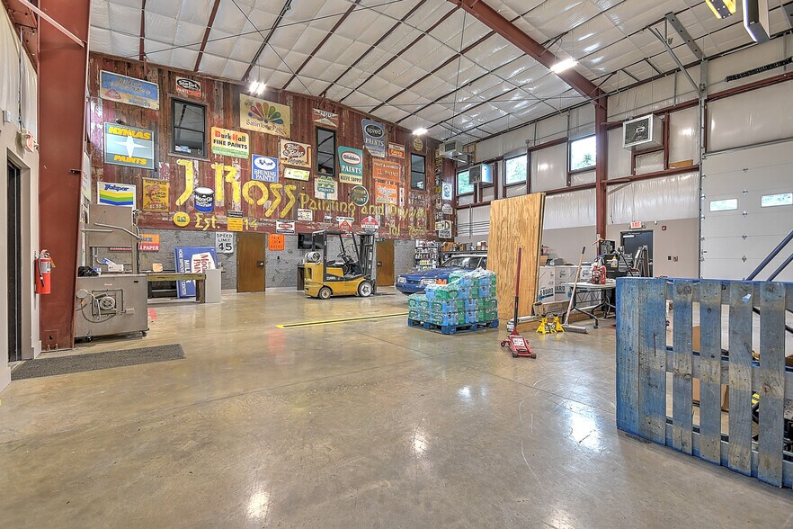 More Photos Of 915 Millennium Ct, Blountville Warehouse For Sale