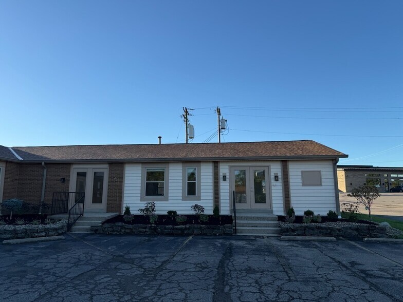 More Photos Of 9280 Plainfield Rd, Blue Ash Daycare Center For Lease