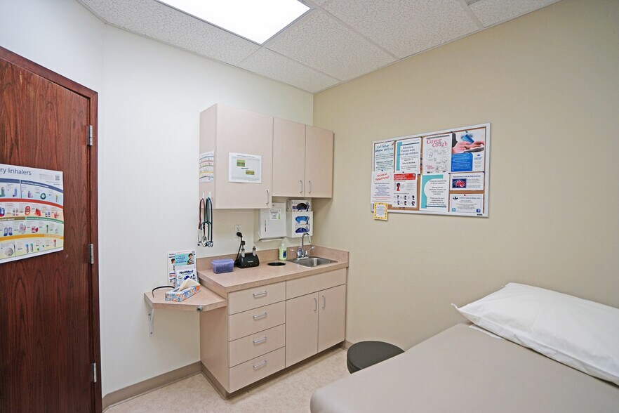 More Photos Of 3901 Creekside Loop, Yakima Medical For Lease