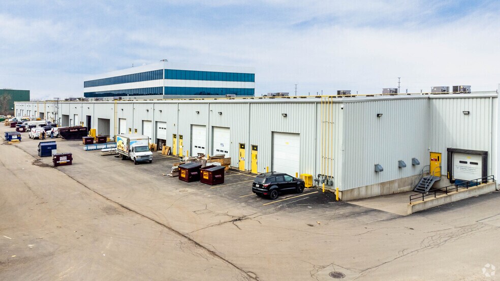 More Photos Of 1100 S Service Rd, Stoney Creek Office For Lease