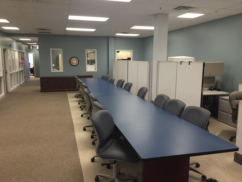 More Photos Of 1100 Marion St, Knoxville Office For Lease