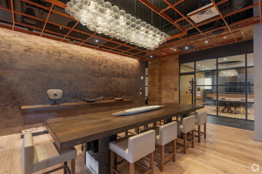 More Photos Of 1213 Walnut St, Philadelphia Apartments For Lease