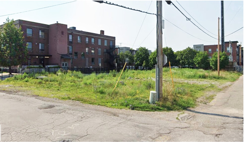 More Photos Of 900 Ingleside Ave, Columbus Land For Sale