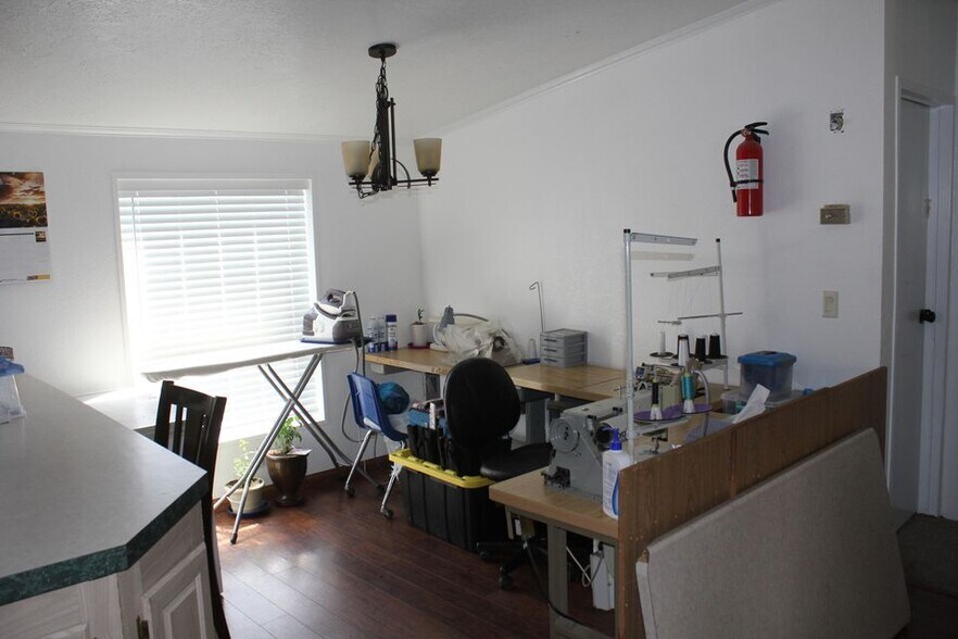 More Photos Of 339 S Highway 89, Circleville Hotel For Sale