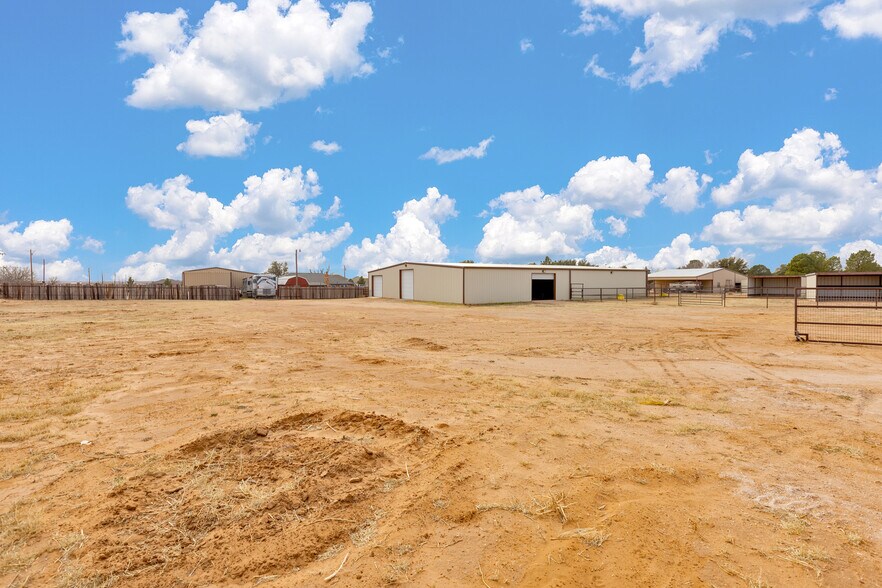 More Photos Of 7405 E County Road 110, Midland Land For Sale
