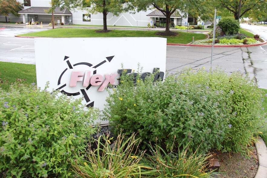 More Photos Of 1275 S 1600 W, Orem Light Manufacturing For Sale