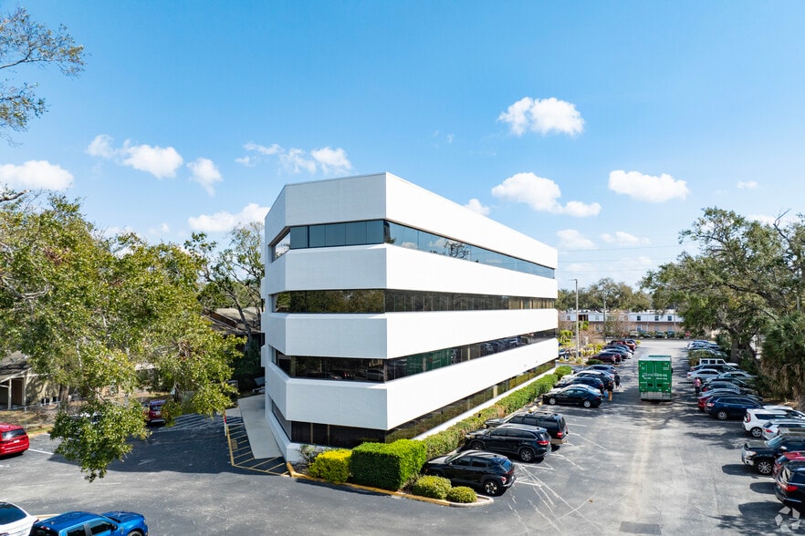 More Photos Of 4710 N Habana Ave, Tampa Medical For Sale
