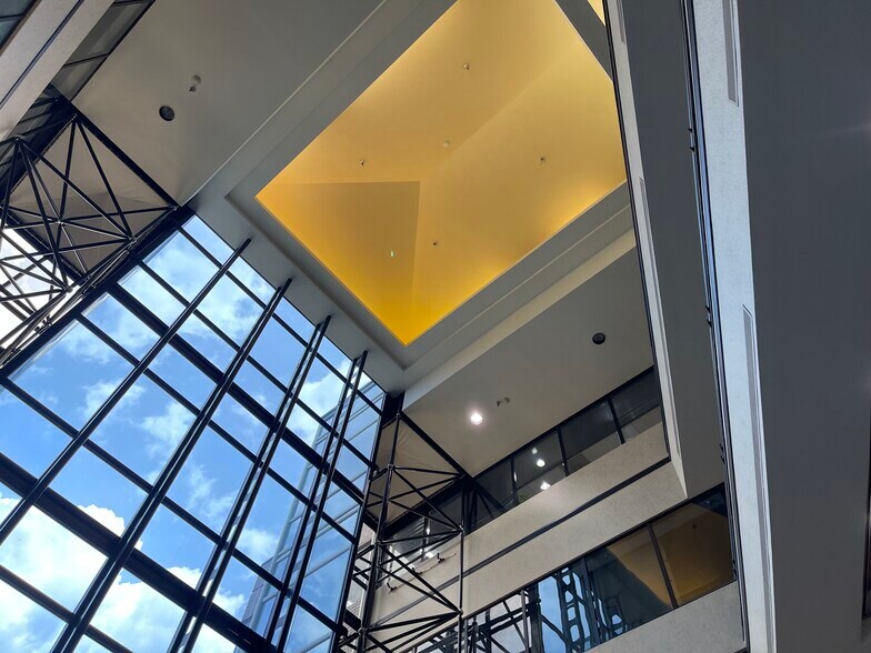 More Photos Of 4000 Mitchellville Rd, Bowie Medical For Lease