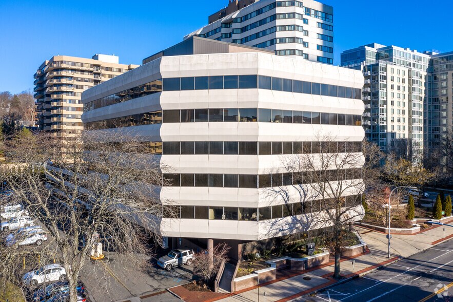 More Photos Of 3 Barker Ave, White Plains Office For Lease