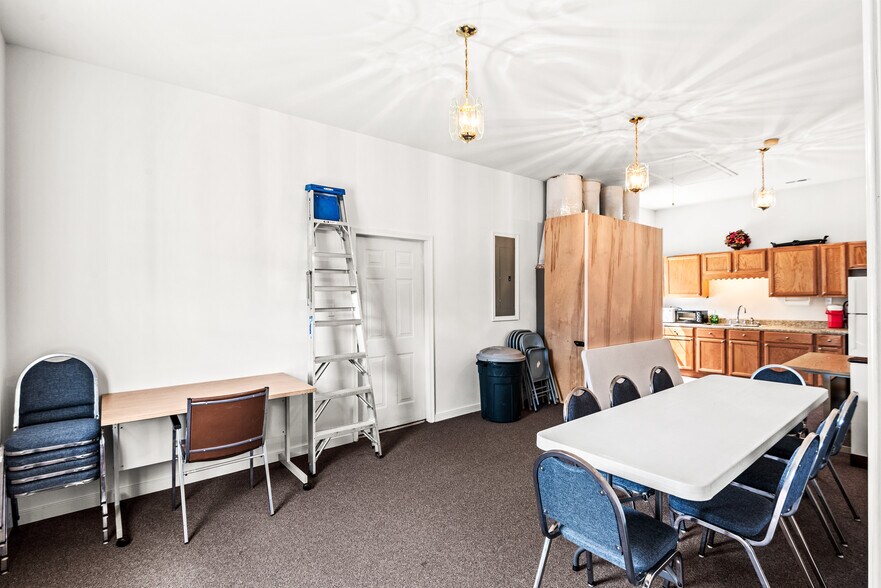 More Photos Of 22114 Carters Gate Rd, Ruther Glen Religious Facility For Sale