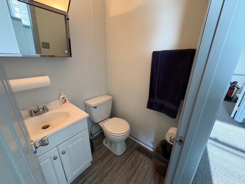 More Photos Of 1801 Main St, Lafayette Office For Lease