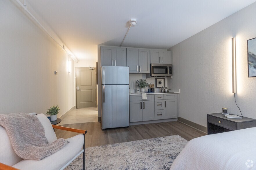More Photos Of 2756 Laurens Rd, Greenville Apartments For Sale
