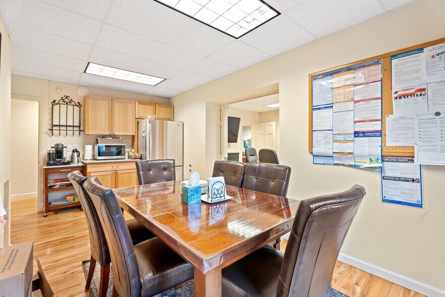 More Photos Of 1520 S College Ave, Fort Collins Office Residential For Sale