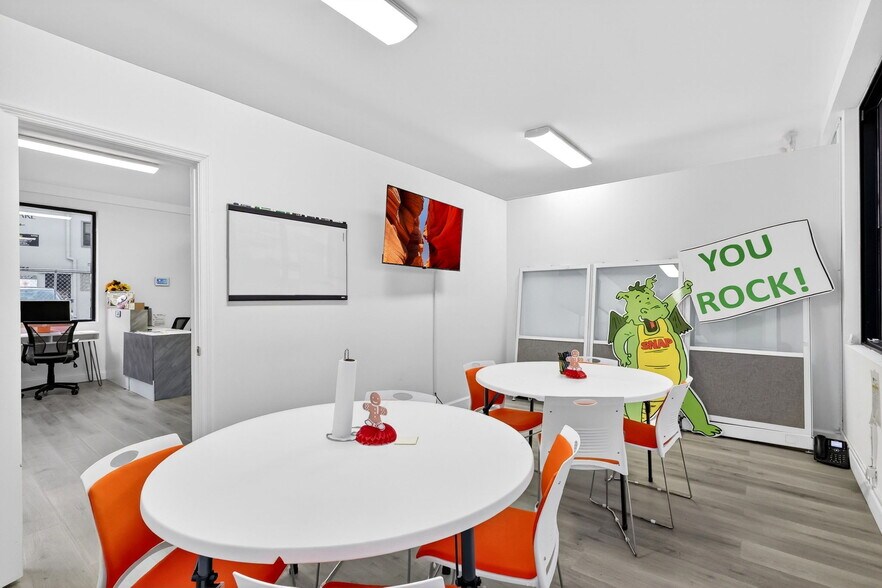 More Photos Of 129 N 5th St, Fort Pierce Storefront Retail Residential For Lease