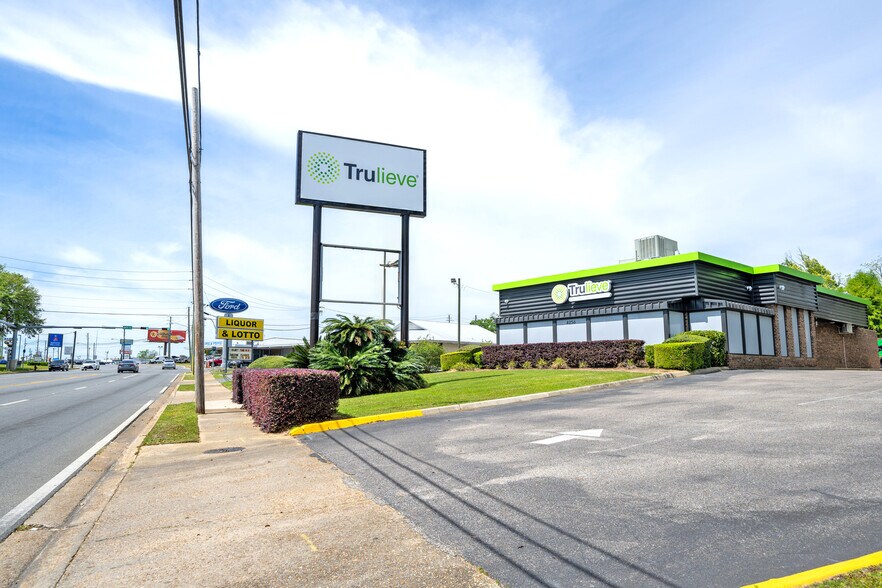 More Photos Of 4256 Lafayette St, Marianna Drugstore For Sale