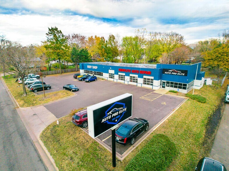 More Photos Of 8443 University Ave NE, Spring Lake Park Auto Repair For Sale