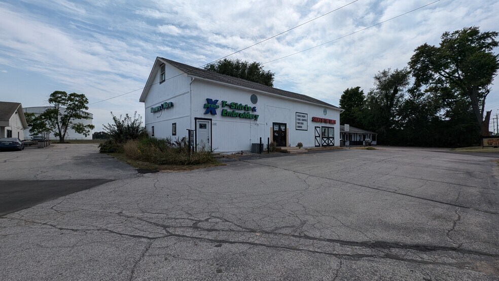 Primary Photo Of 12650 Adams Rd, Granger Freestanding For Lease