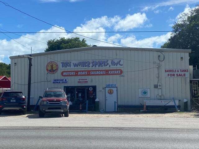 Primary Photo Of 94381 Overseas Hwy, Tavernier Service For Sale