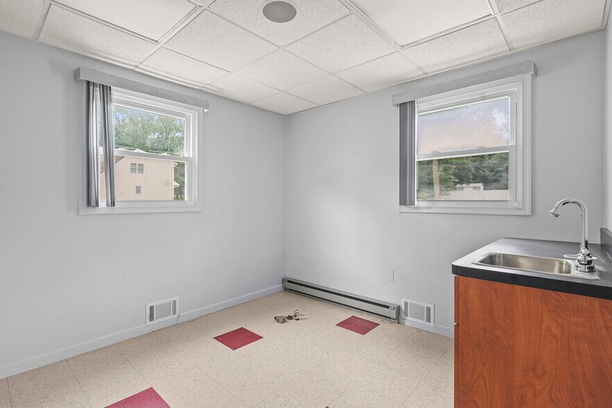 More Photos Of 470 State Route 79, Morganville Medical For Lease