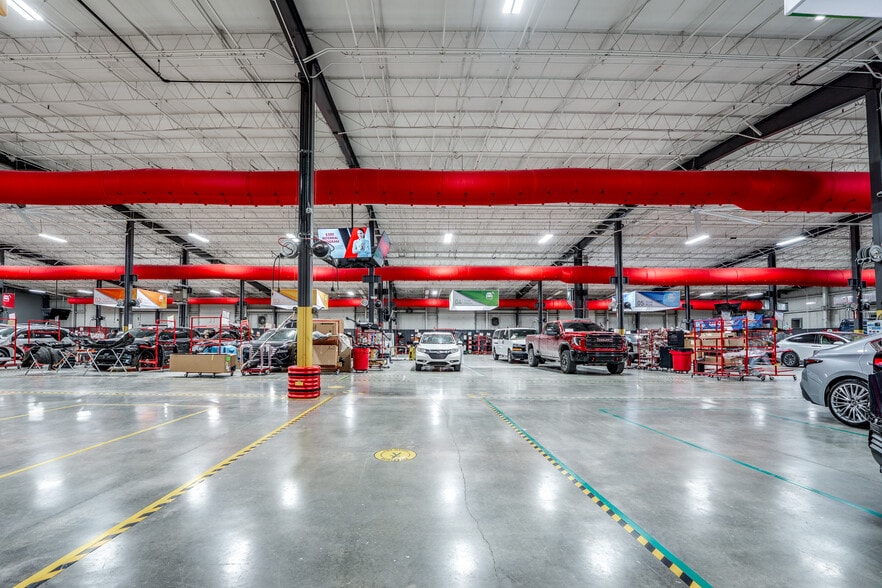 More Photos Of 20701 E 81st St, Broken Arrow Manufacturing For Sale