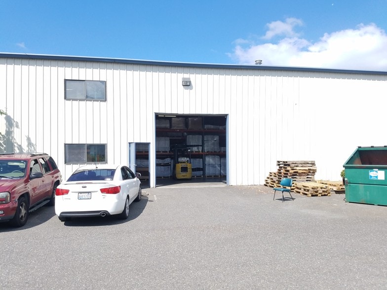 More Photos Of 1790 Midway Ln, Bellingham Warehouse For Lease