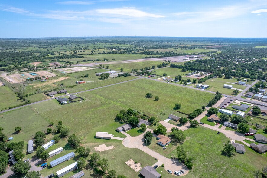 More Photos Of Jackson Ave and 22nd St, Woodward Land For Sale