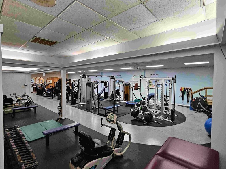 More Photos Of 1006 Broad, Oriental Rehabilitation Center For Sale