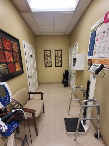 More Photos Of 111 Laurel Creek Rd Se, Calhoun Medical For Lease