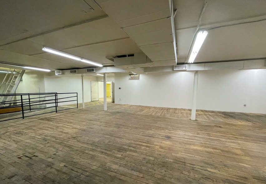 More Photos Of 2700 N Broadway, Los Angeles Freestanding For Lease