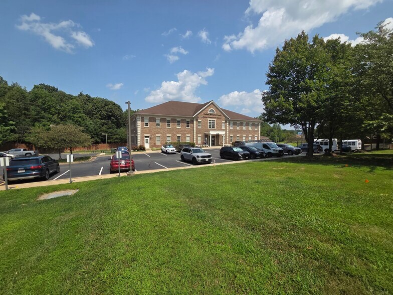 More Photos Of 4340 Prince William Pky, Woodbridge Office For Sale