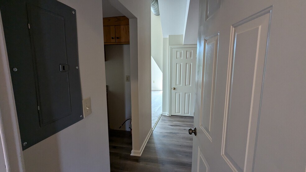 More Photos Of 47, 53-55 Congress Street, Troy General Retail For Sale