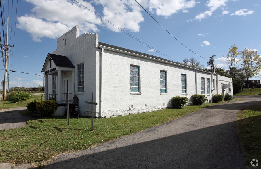 Primary Photo Of 1109 Elm Hill Pike, Nashville Religious Facility For Sale