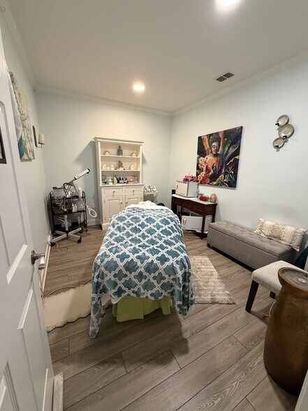 More Photos Of 10175 Fortune Pky, Jacksonville Office For Sale