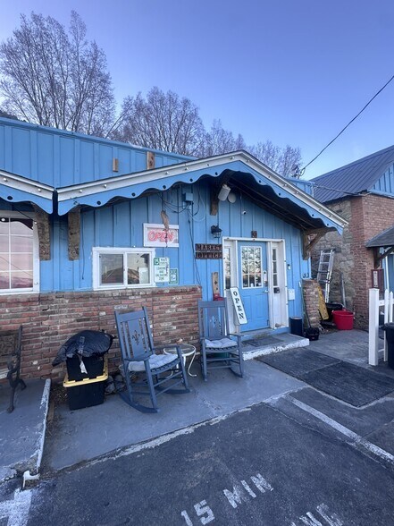 More Photos Of 430 S C St, Virginia City Hotel For Sale