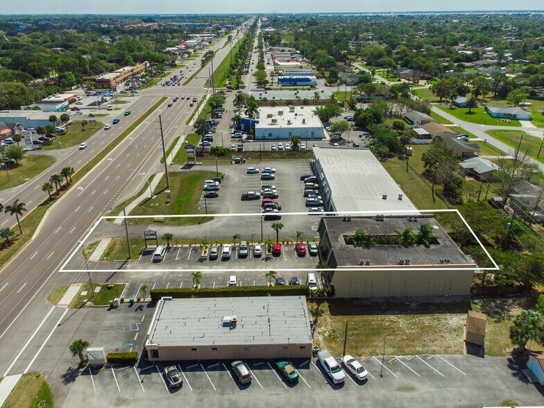 More Photos Of 2595 Tamiami Trl, Port Charlotte Apartments For Lease