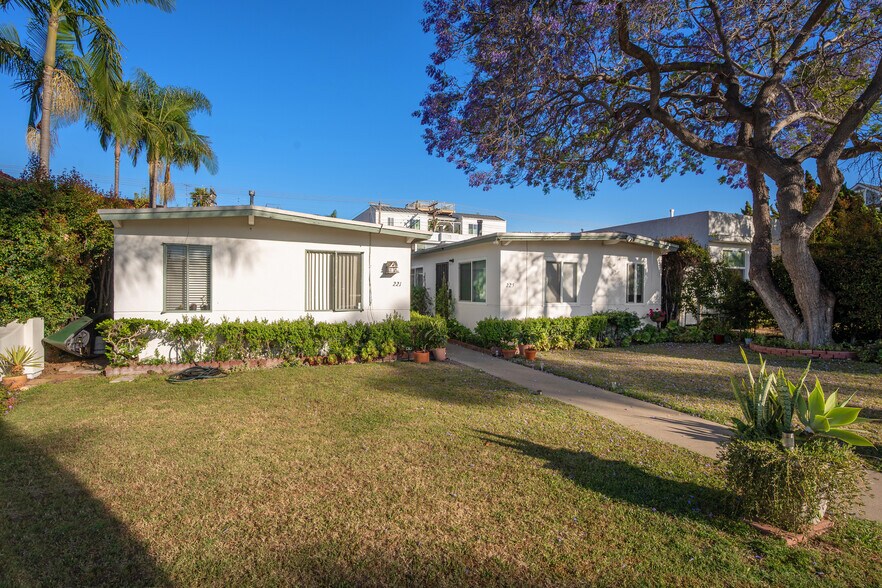 More Photos Of 221-225 D Ave, Coronado Apartments For Sale