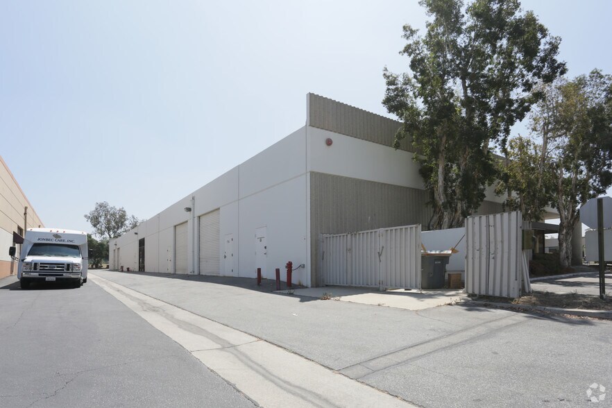 More Photos Of 1701-1755 Orange Tree Ln, Redlands Office For Lease