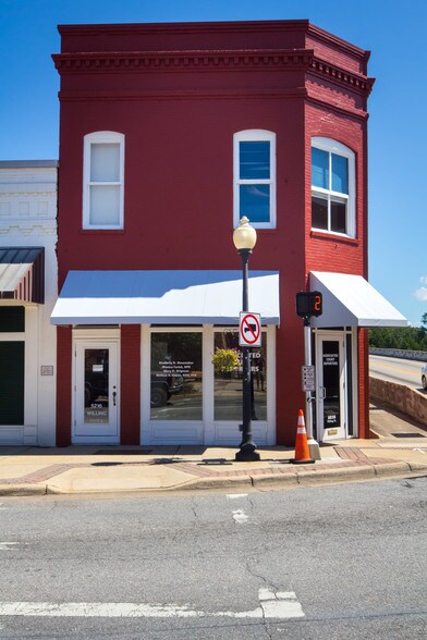 More Photos Of 5216 Willing St, Milton Storefront Retail Office For Sale