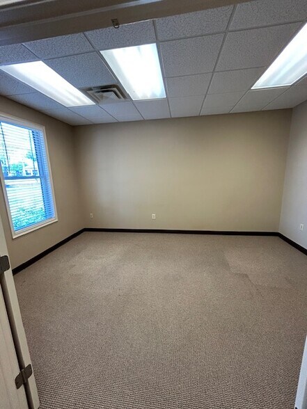 More Photos Of 3613 Braselton Hwy, Dacula Office For Sale