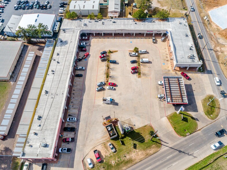 More Photos Of 32015 Hwy 249, Pinehurst Unknown For Lease