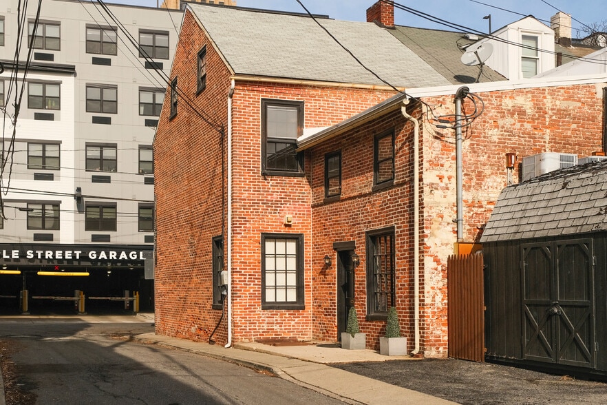 More Photos Of 924 W Walnut St, Allentown Storefront Retail Office For Sale