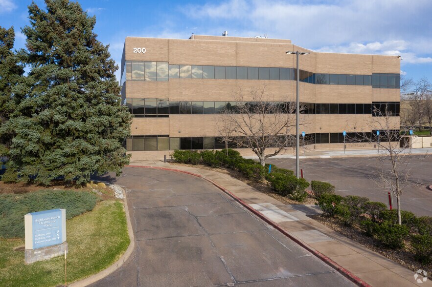 More Photos Of 200 W County Line Rd, Highlands Ranch Medical For Lease
