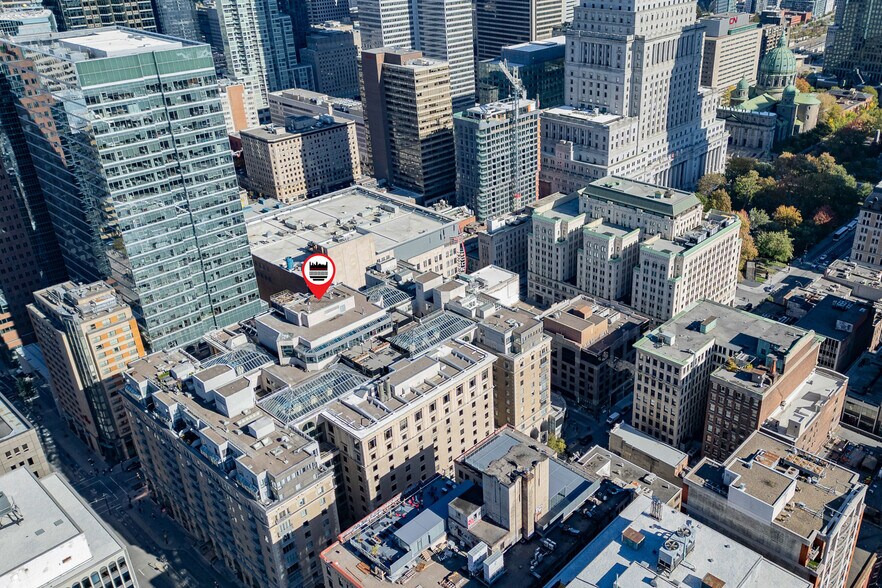 More Photos Of 1555 Rue Peel, Montréal Office For Lease