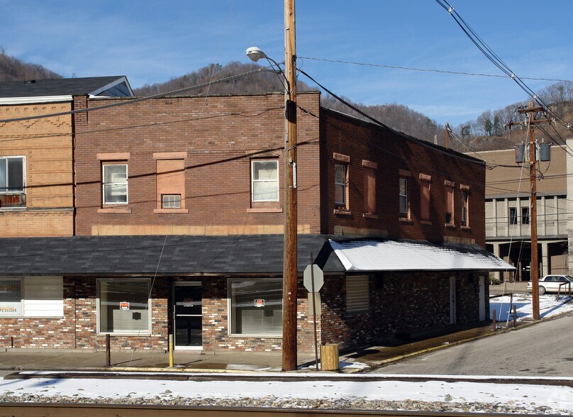 More Photos Of 200 3rd Ave, Montgomery Storefront Retail Residential For Sale