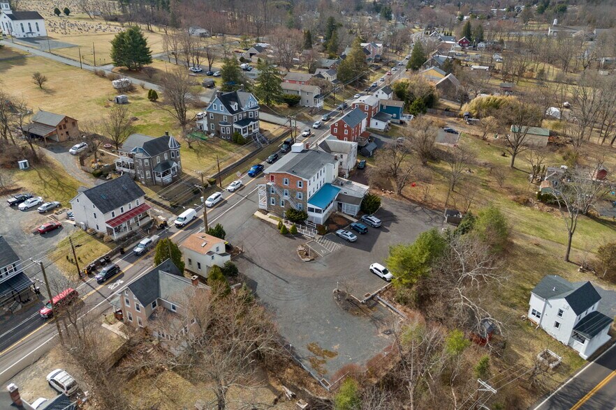 More Photos Of 3164 Main St, Green Lane Restaurant For Sale
