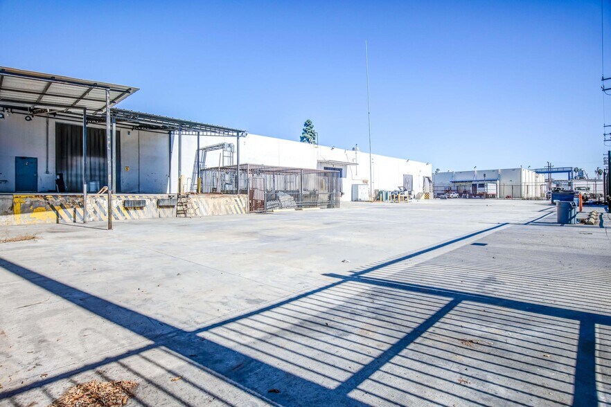 More Photos Of 6820-6830 E Washington Blvd, Commerce Refrigeration Cold Storage For Lease