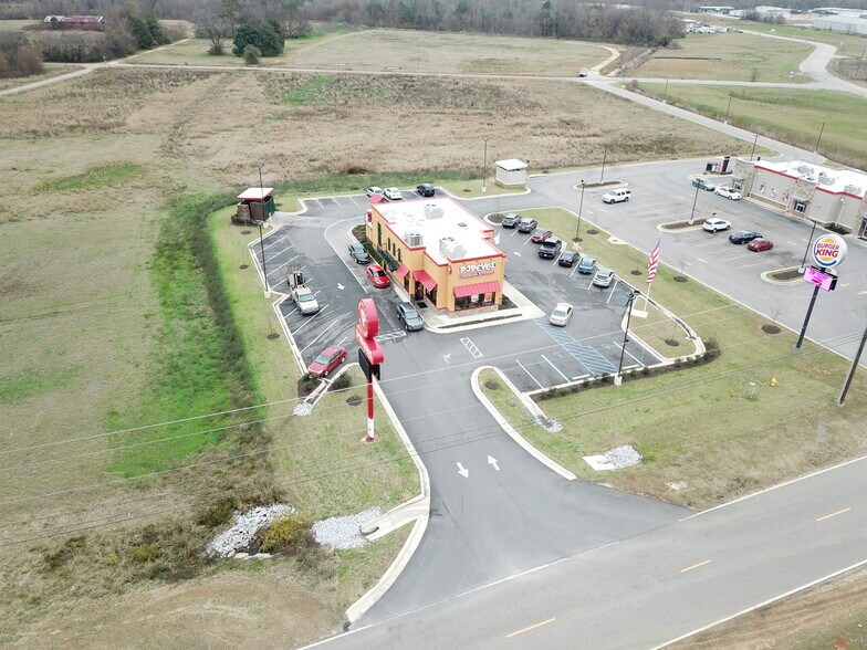 More Photos Of 876 N Eastern Blvd, Montgomery Fast Food For Sale